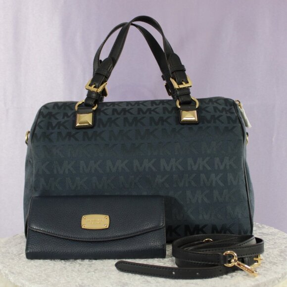 Michael Kors Signature Satchel & Wallet Set (NWOT) - Picture 1 of 15